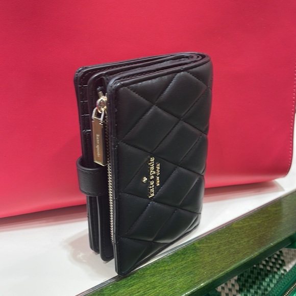 Kate Spade Carey Medium Compartment Bifold Wallet 
COLOR: Black
NWT - Picture 8 of 16